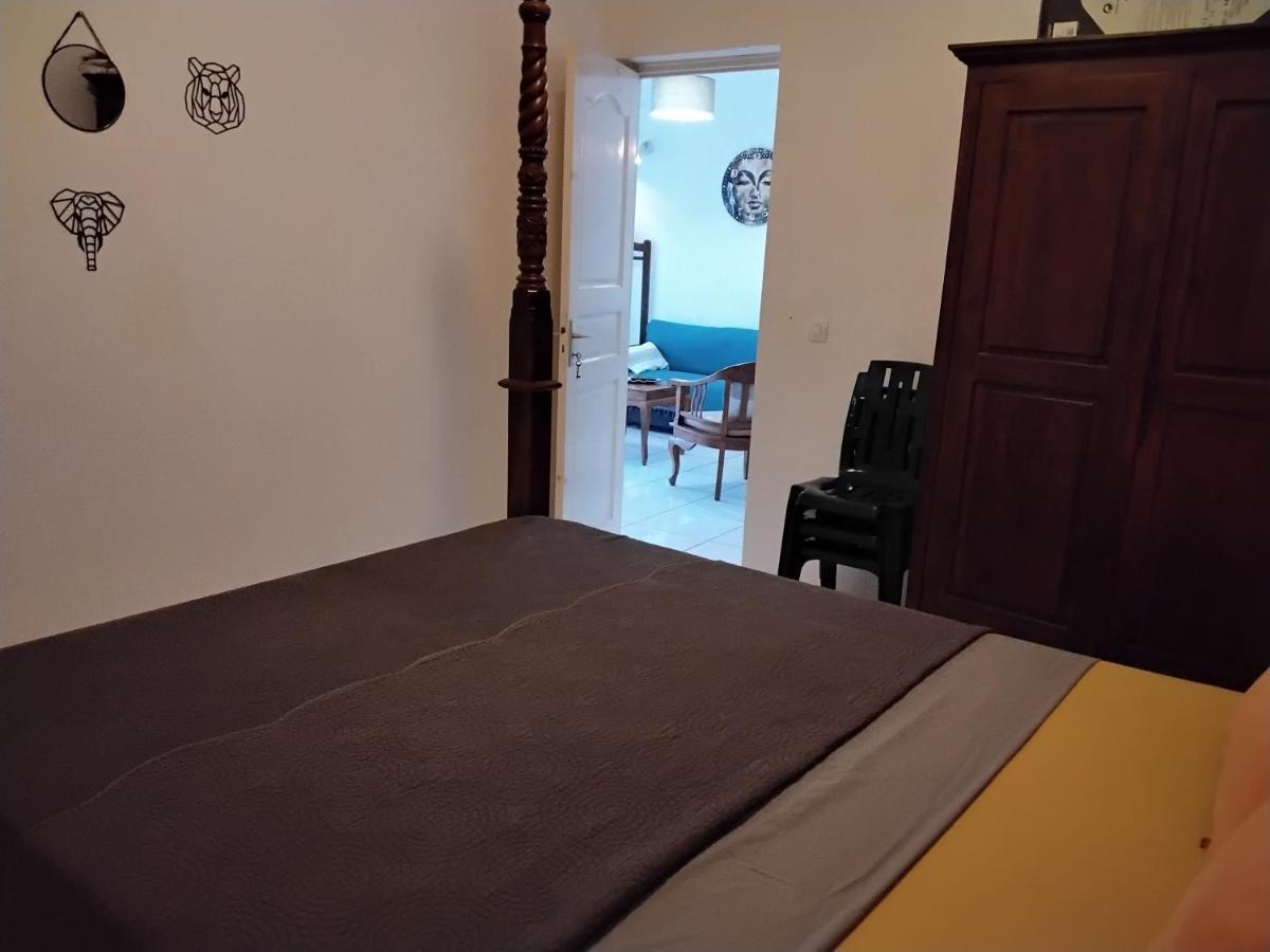Appartement Entier A Terre De Haut - Chez Odile Екстер'єр фото